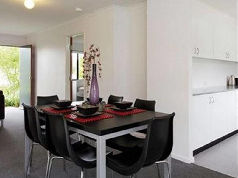 Macquarie University Village Sydney Esterno foto