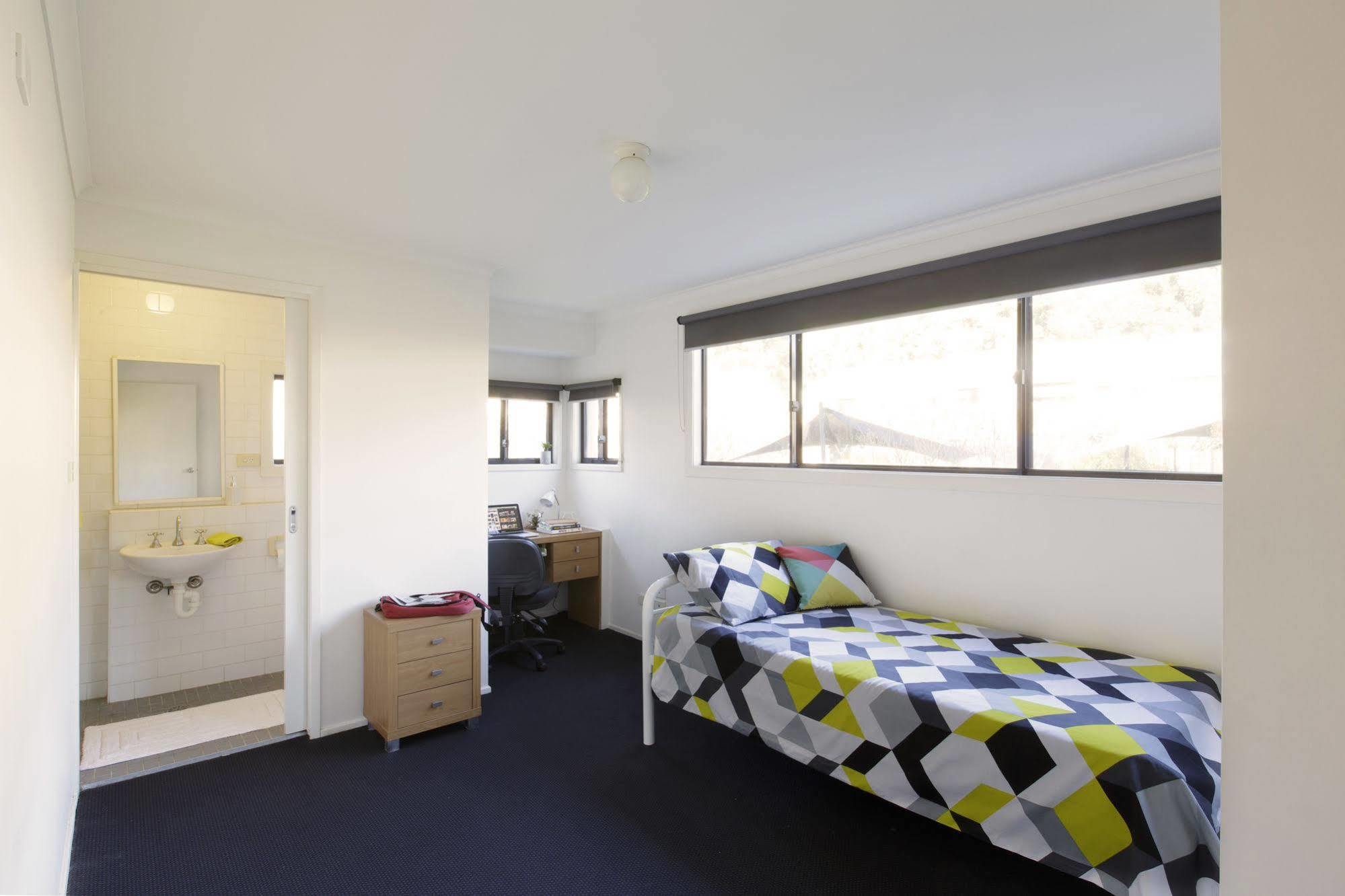 Macquarie University Village Sydney Esterno foto